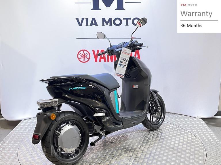 YAMAHA  NEOS DUAL BATTERY - 2025 - 0 miles