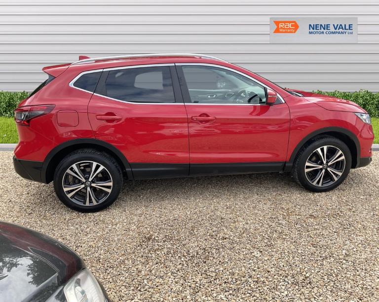 2018 Nissan Qashqai 1.3 DiG-T N-Connecta 5dr HATCHBACK PETROL Manual