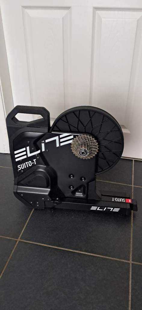 Elite Suito T Smart Trainer - Zwift compatible