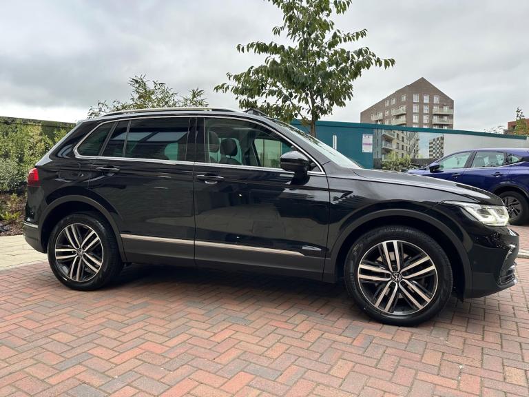 2023 Volkswagen Tiguan 1.4 TSI 13kWh Elegance DSG Euro 6 (s/s) 5dr ESTATE Petrol/Electric Hybrid ...