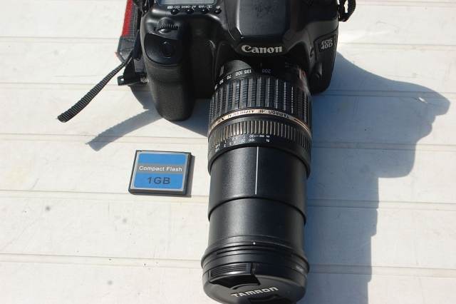 Canon EOS 40D Digital Camera with Tamron Lens and Strap | in 