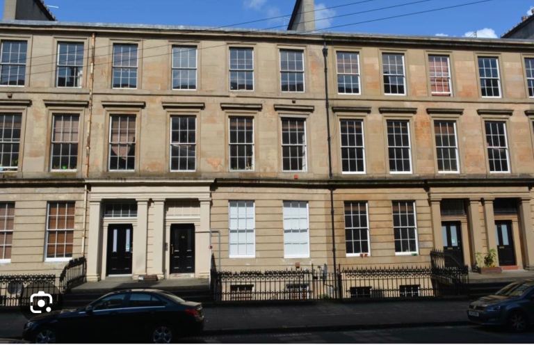 5 bedroom flat available for students 