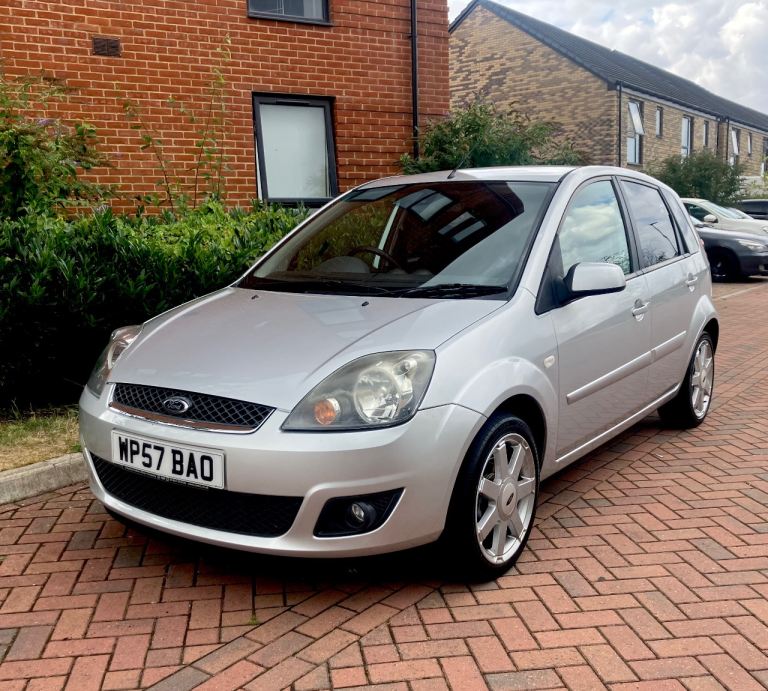 Ford, FIESTA, Hatchback, 2007, Manual, 1242 (cc), 5 doors