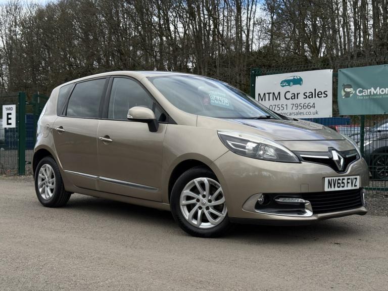 RENAULT SCENIC 1.5 Dynamique Nav dCi 110 2015