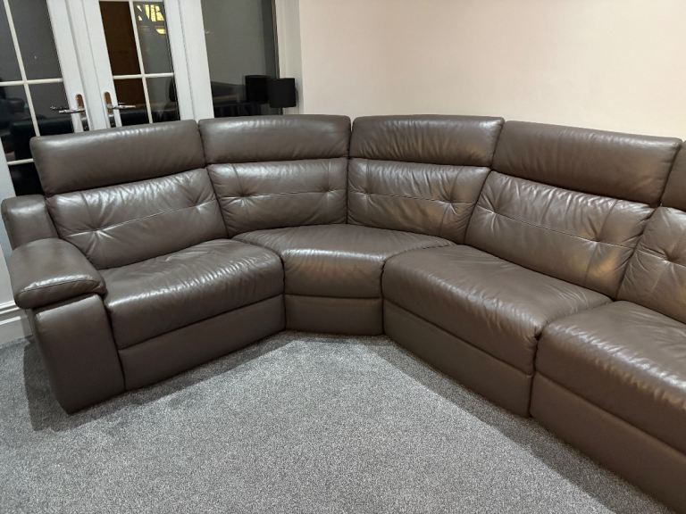 Harveys Vittoria leather sofa group