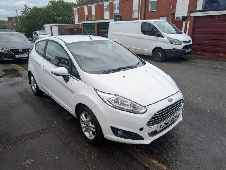 Ford, FIESTA, Hatchback, 2017, Manual, 998 (cc), 3 doors