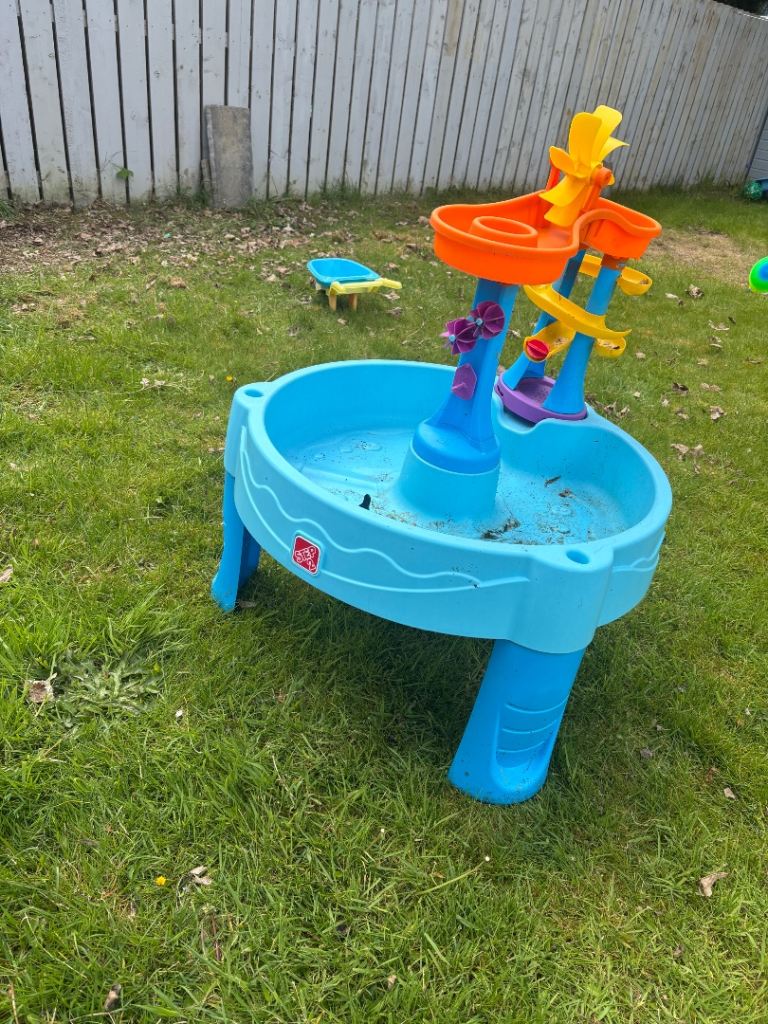 Free Toddler Outdoor Toys and Garden Chairs 