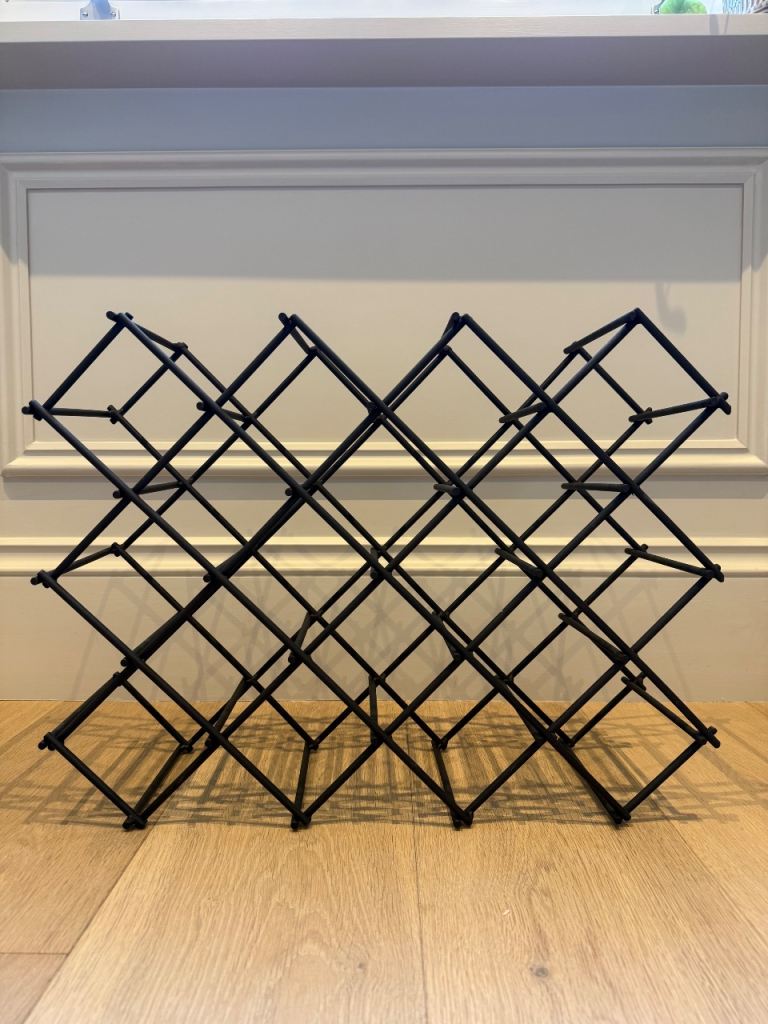 Metal Wine Rack - 21 bottle capacity