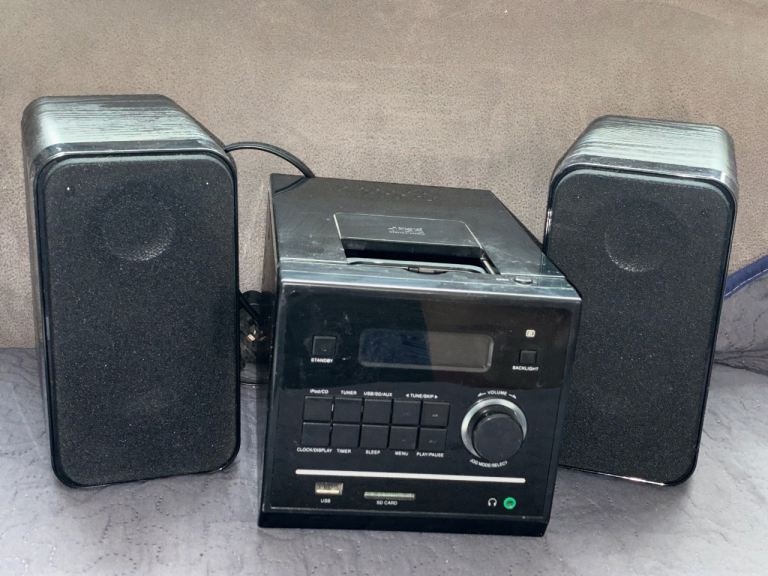 iWantit Micro Hi-Fi with dock for iPhone & iPod