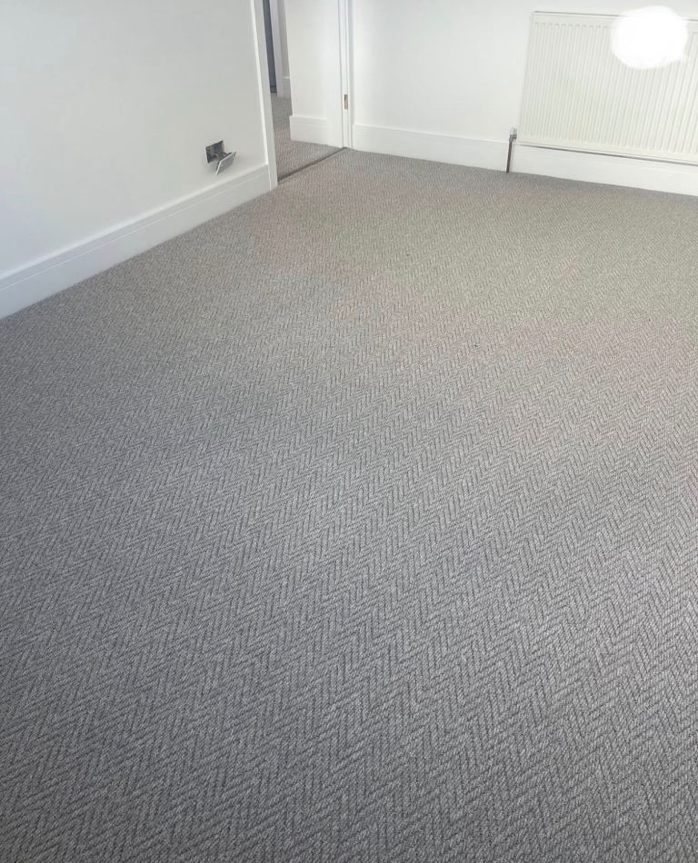 We do All type of flooring carpeting,laminate flooring etc.carpet installer/ technician.
