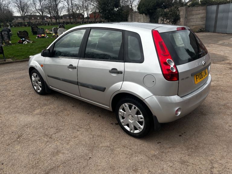 Ford, FIESTA, Hatchback, 2006, Manual, 1242 (cc), 5 doors