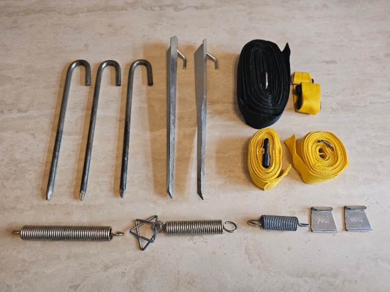 Motorhome/ Caravan tie down accessories 