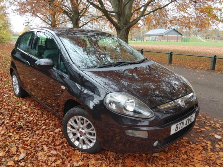 FIAT punto EVO 1.2 black 3 doors FULL MOT for sale