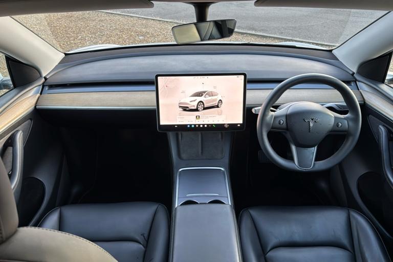  Tesla Model Y dual Motor Long Range Suv 5dr Electric Auto 4wde 384 Bhp Electric