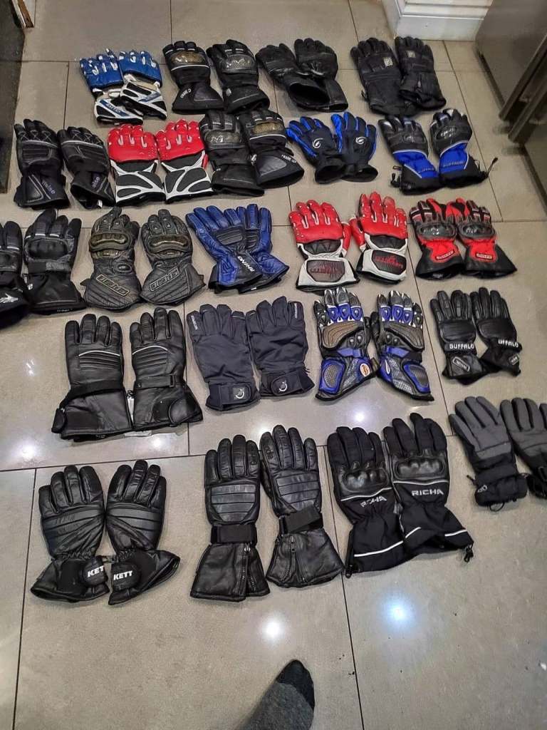 East London Motorcycle Clothing – ALL TYPES – SEE PHOTOS – EAST LONDON - 567