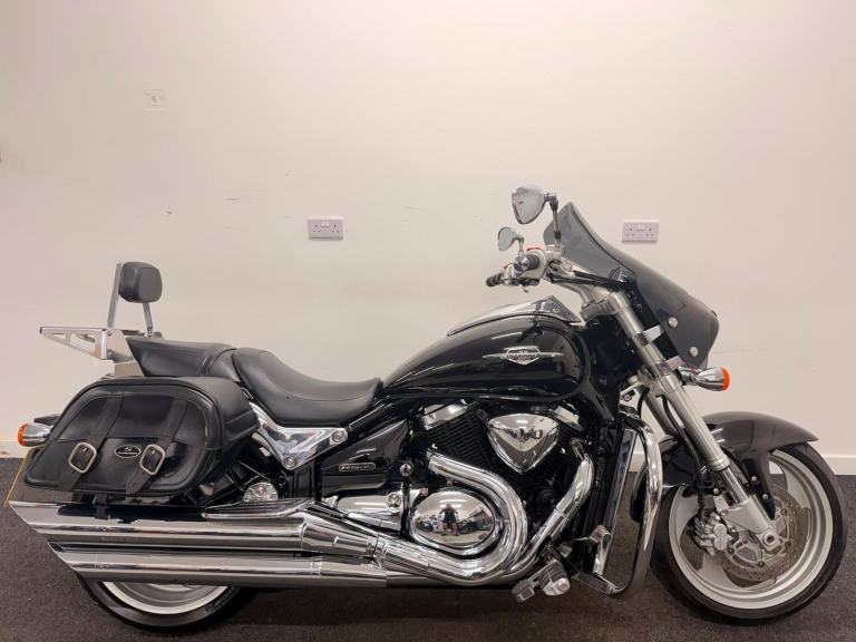 SUZUKI VZ1500 LO ** LEATHER SIDE PANNIERS - 12 MONTH MOT - WARRANTY **