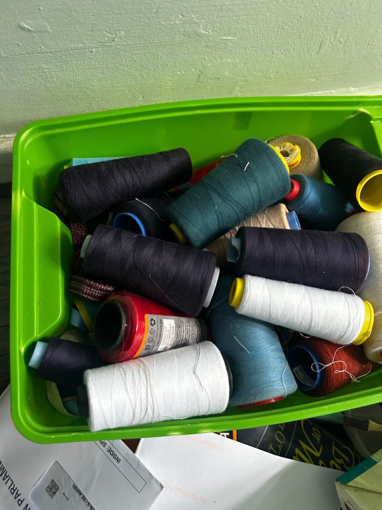 Overlocker threads