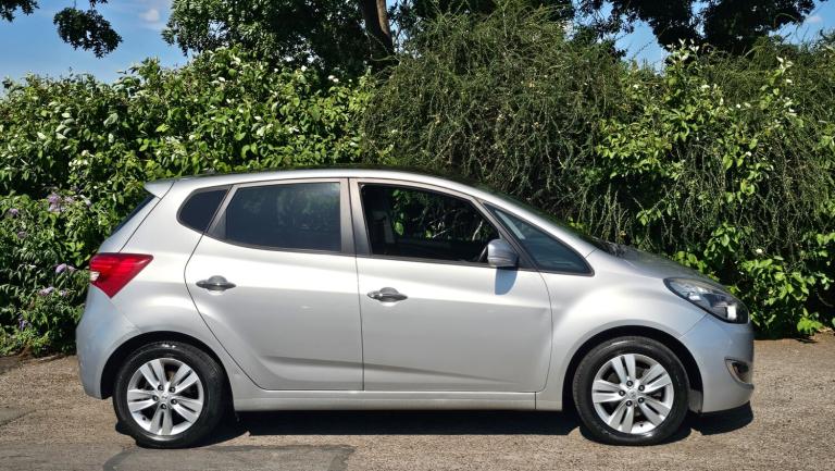 2012 Hyundai Ix20 1.6 Style 5dr Auto MPV Petrol Automatic