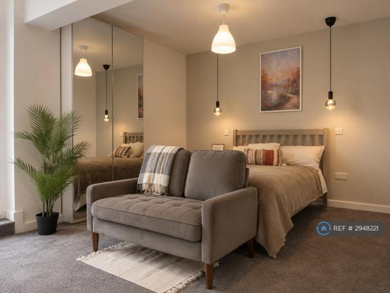 1 bedroom in Back Mount St, Chorley, PR7 (#2948221)