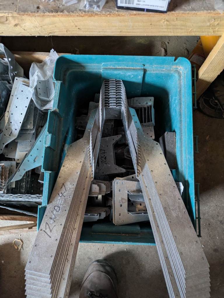 roofing clips