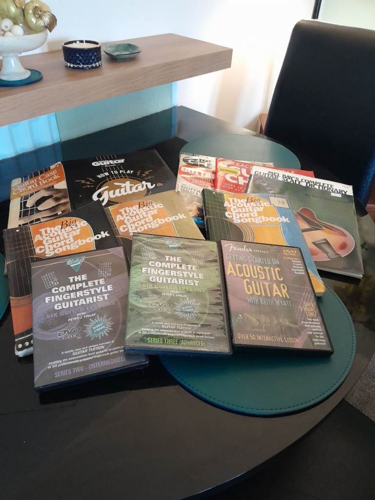 Guitars books