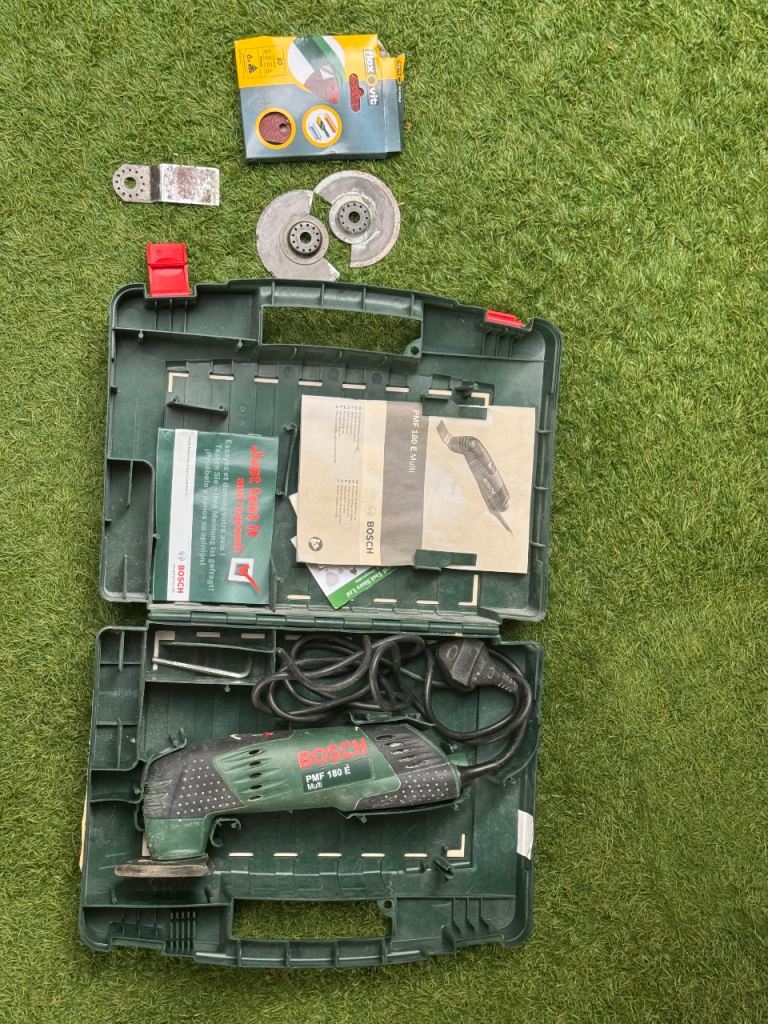 Bosch PMF 180 E Multi-Tool with Case and Accessories