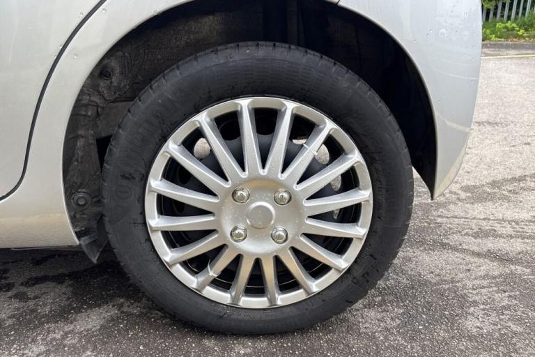 2021 71 TOYOTA AYGO 1.0 VVT-I X-PLAY HATCHBACK 5DR PETROL MANUAL EURO 6 (S/S) (7