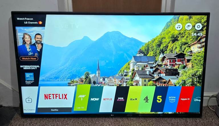 Smart tv LG 60 inch 4k UHD Fully Working order NO STAND