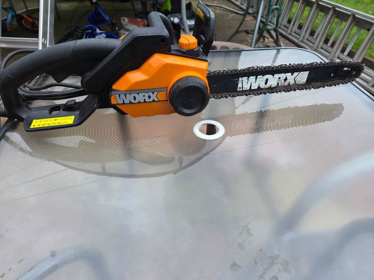 Worx Chainsaw as new