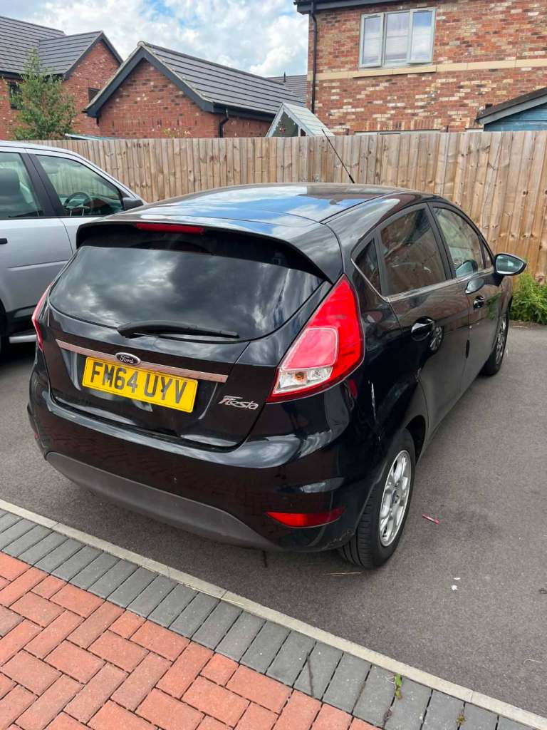 Ford, FIESTA, Hatchback, 2015, Manual, 1560 (cc), 5 doors