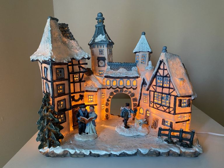 Light-Up Christmas Village Scene Decoration – As Good As New