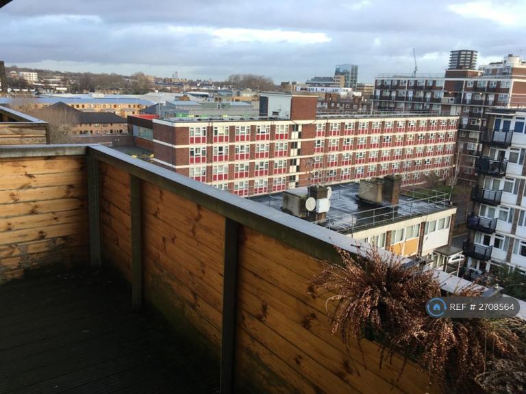 1 bedroom flat in Wenlock Street, London, N1 (1 bed) (#2708564)