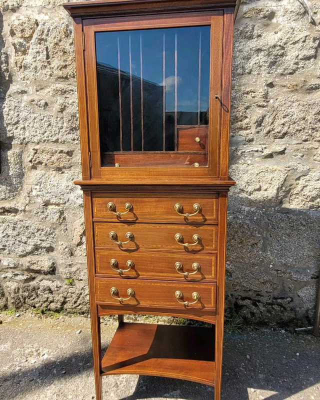 Ornate Edwardian Music Cabinet With Detailed Marquetry. Presented in Beautiful Condition
