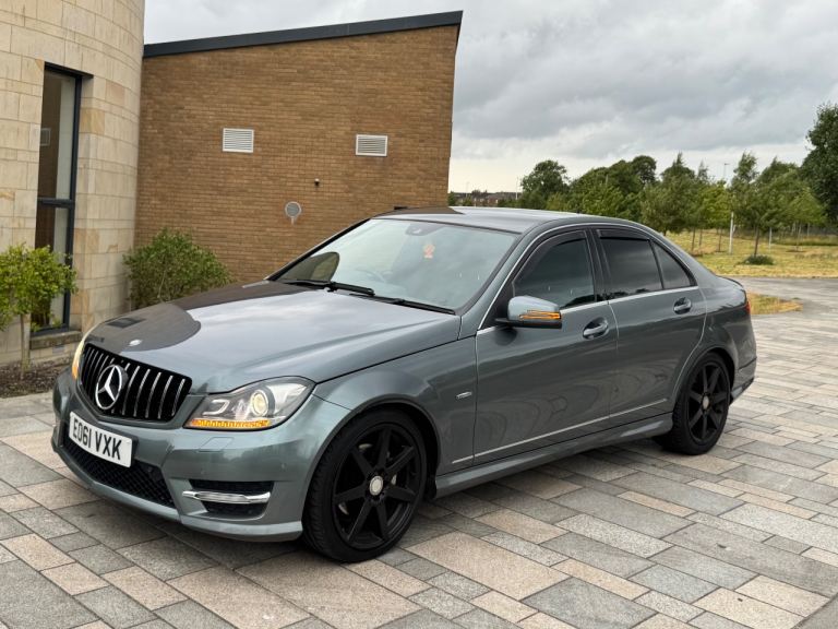 Mercedes-Benz, C CLASS, Saloon, 2011, Semi-Auto, 2143 (cc), 4 doors