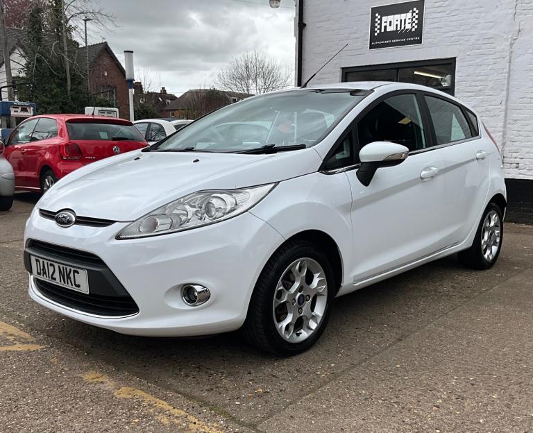 2012 Ford Fiesta 1.4 Zetec 5dr HATCHBACK Petrol Manual