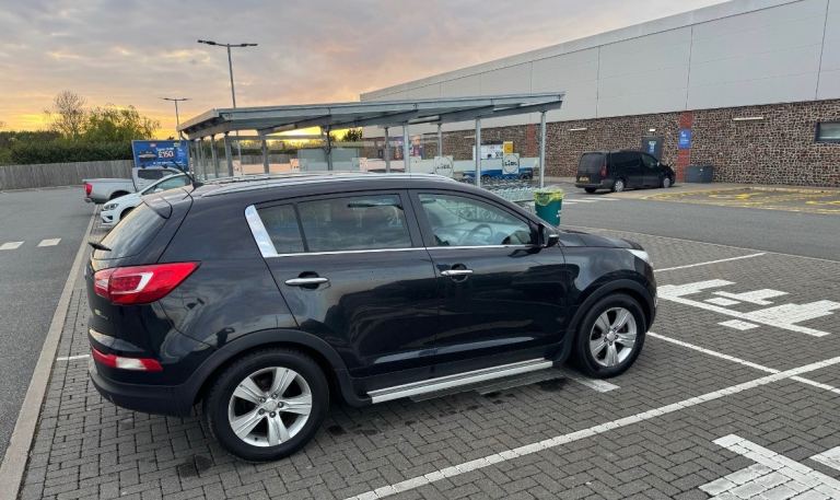 Kia, SPORTAGE, Estate, 2012, Manual, 1685 (cc), 5 doors