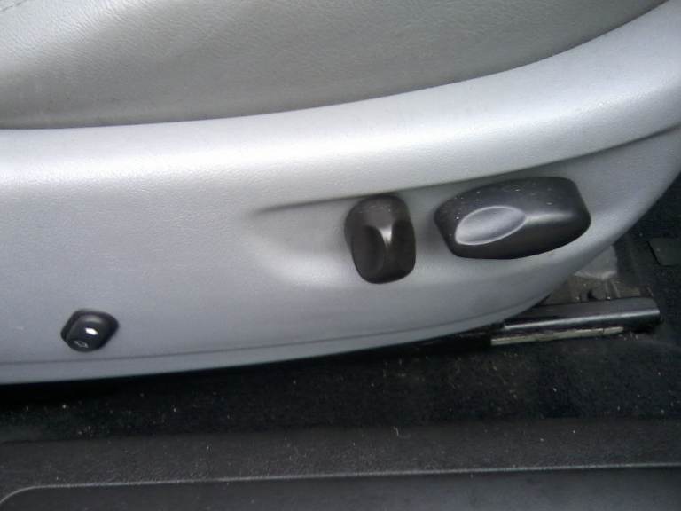 JAGUAR X-TYPE 2.2 DIESEL SOVEREIGN 6-SPEED 4-DR SALOON 57 PLATE 154K MILES, FULL SERVICE HISTORY