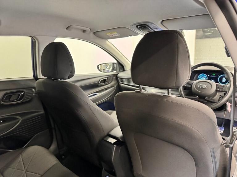 2021 Hyundai BAYON 1.0 T-GDi MHEV PREMIUM FIVE DOOR 100 BHP + SAT NAV + REAR CAMERA + HEATED S HA...