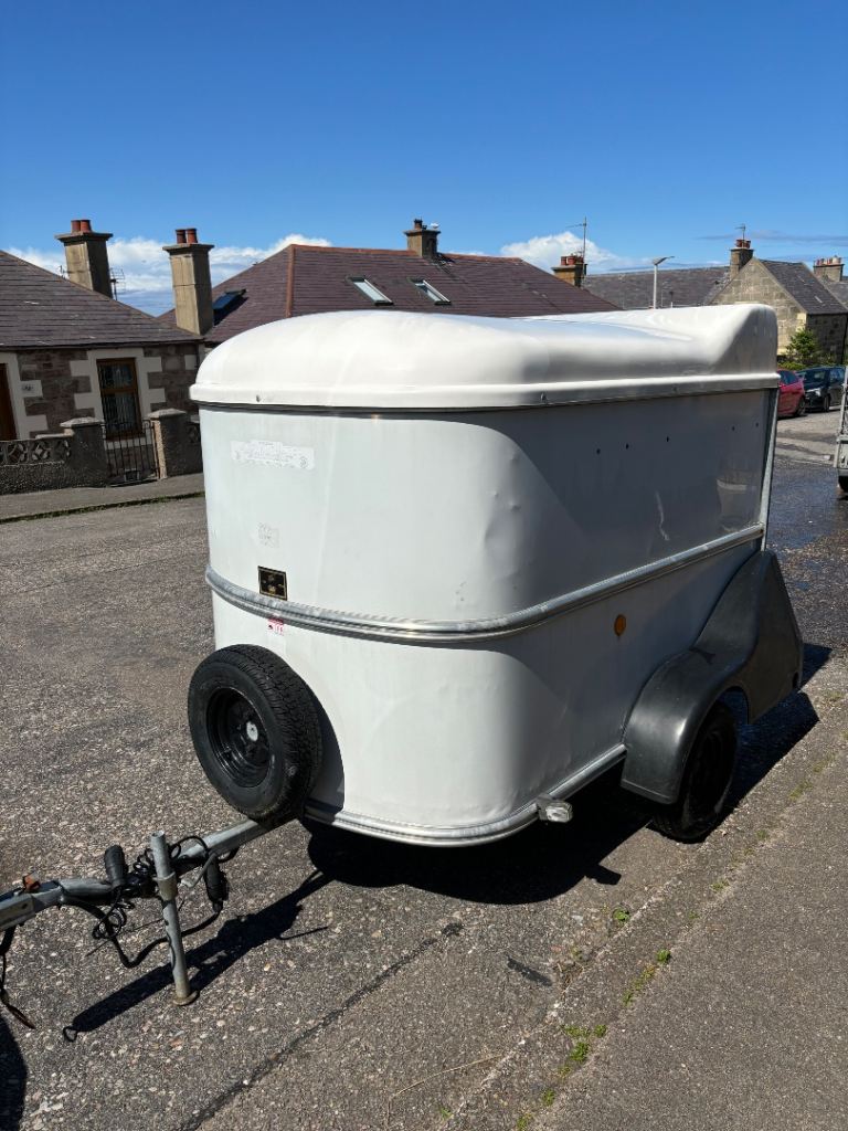 Ifor Williams bv64E box trailer 
