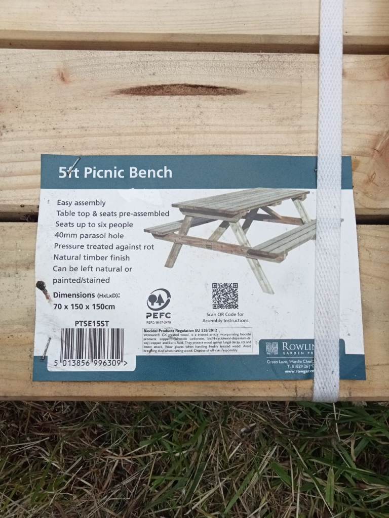 Picnic bench garden table brand new x3