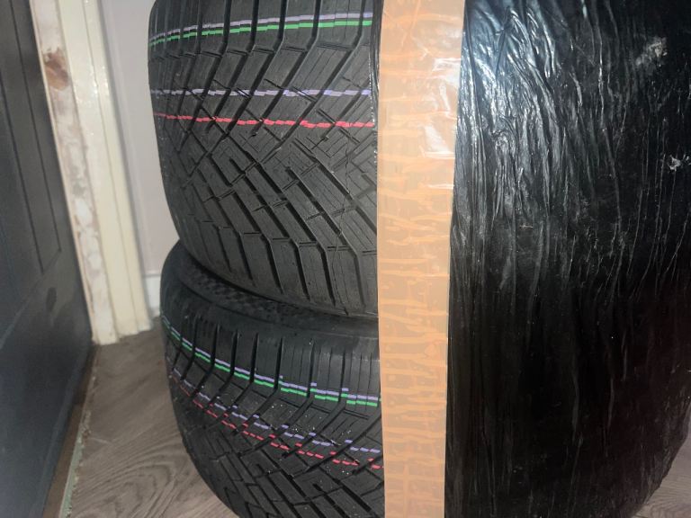 2 BRAND NEW CONTINENTAL ALL-SEASON TYRES – 255/35 R19 96Y XL