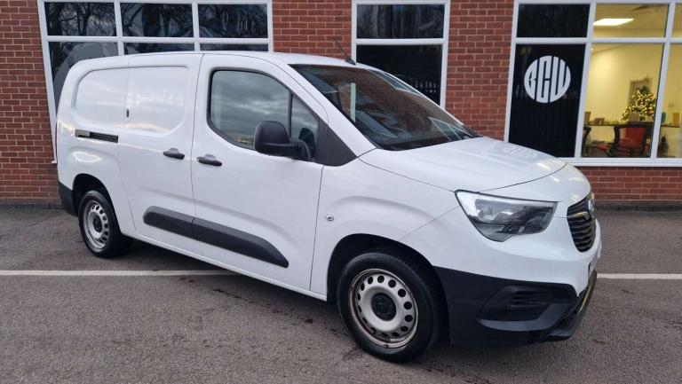2021 Vauxhall Combo 1.5 Combo 2300 Dynamic TD Panel Van Diesel Manual