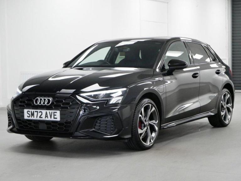 72 AUDI A3 45 1.4 TFSIE 245 BHP 13KWH S LINE COMPETITION S-TRONIC AUTOMATIC