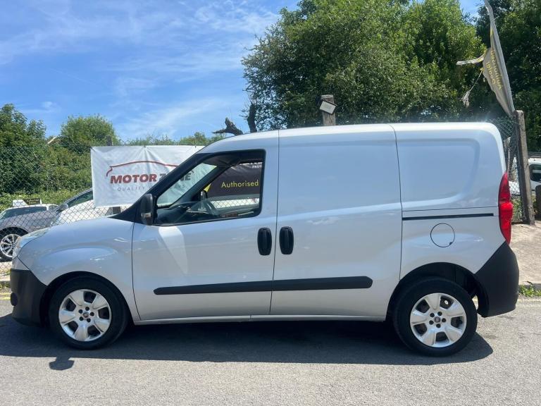 2015 Fiat Doblo 1.3 Multijet 16V SX Van Start Stop PANEL VAN DIESEL Manual