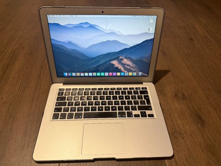 MacBook Air 2015 intel 13inch