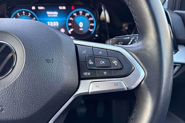 2022 Volkswagen Golf 1.5 TSI Life 5dr Hatchback Petrol Manual