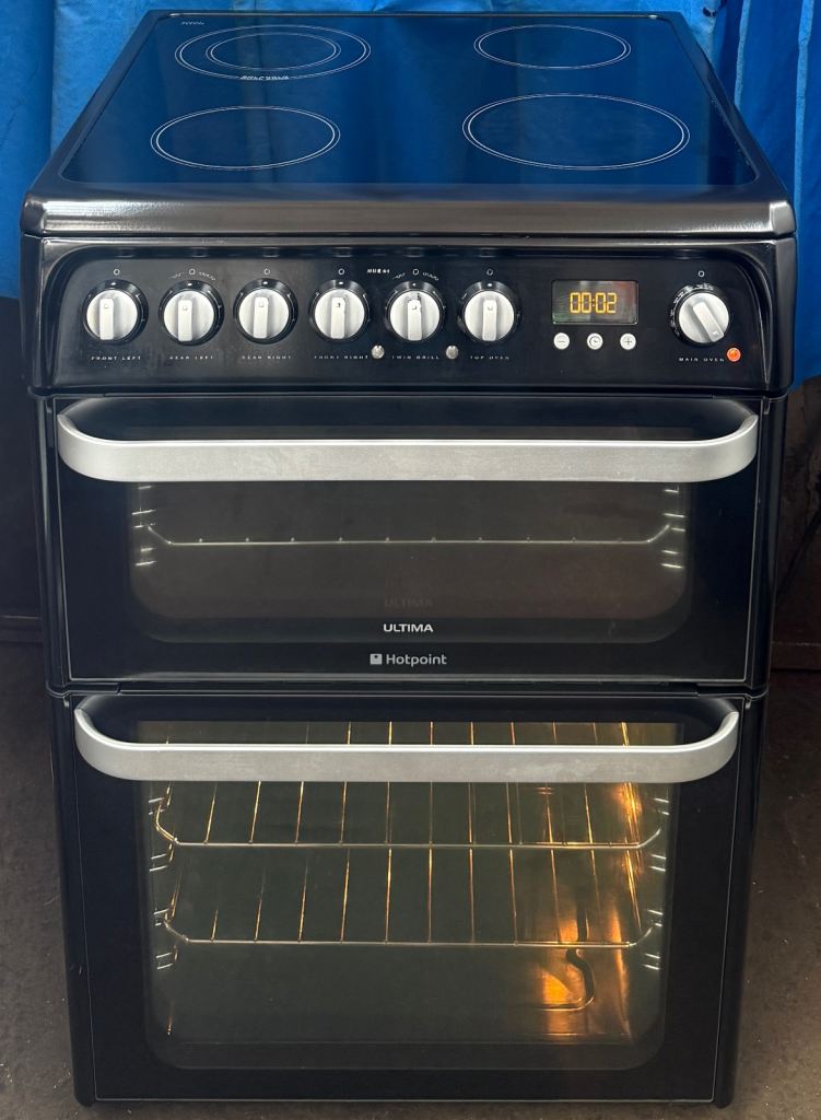Hotpoint HUE61K 60cm Double Oven Electric Ceramic Cooker - Black 