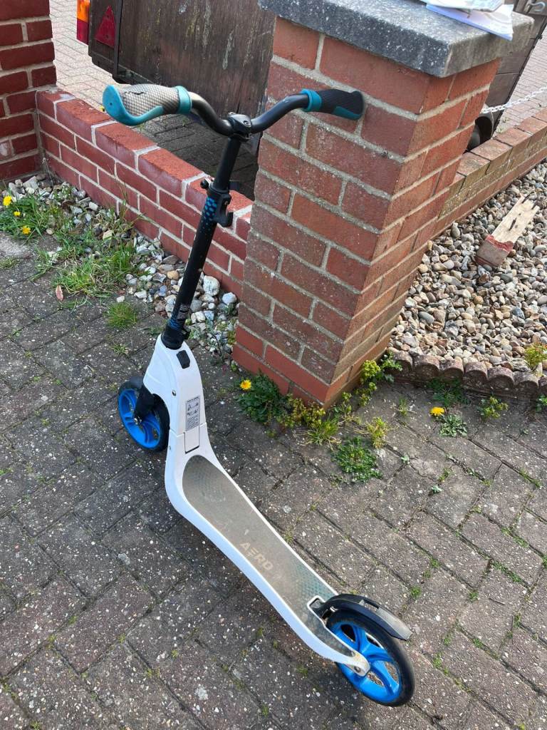 Scooter Aero C6