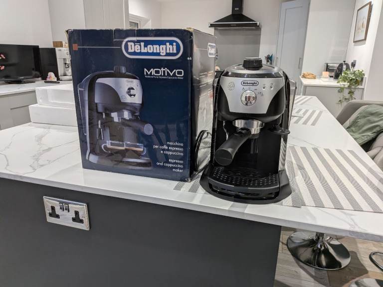 Delonghi Motivo Espresso Coffee Machine