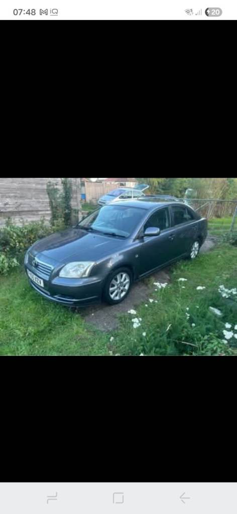 Toyota avensis 